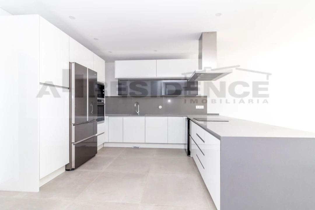 Apartamento T3 para Venda em Loule (São Sebastião) Foto 7