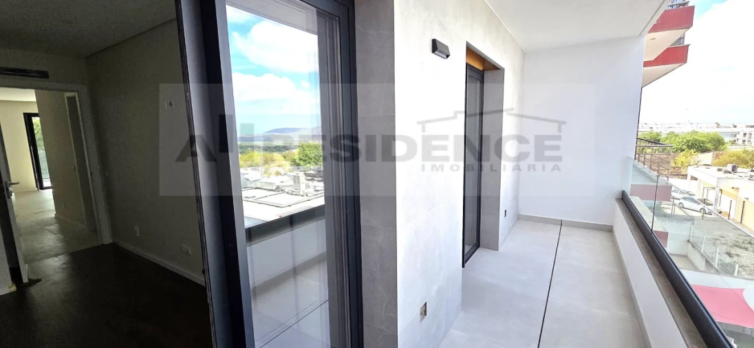 Apartamento T3 para Venda em Loule (São Sebastião) Foto 22