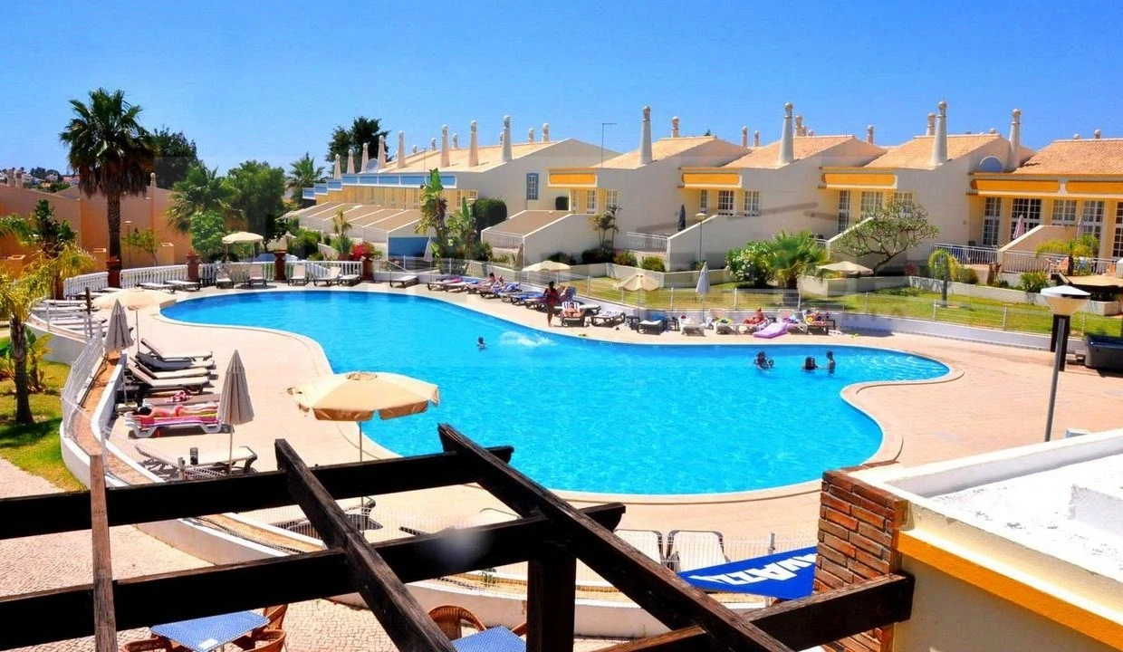 Apartamento T2 para Venda em Albufeira e Olhos de Água Foto 1