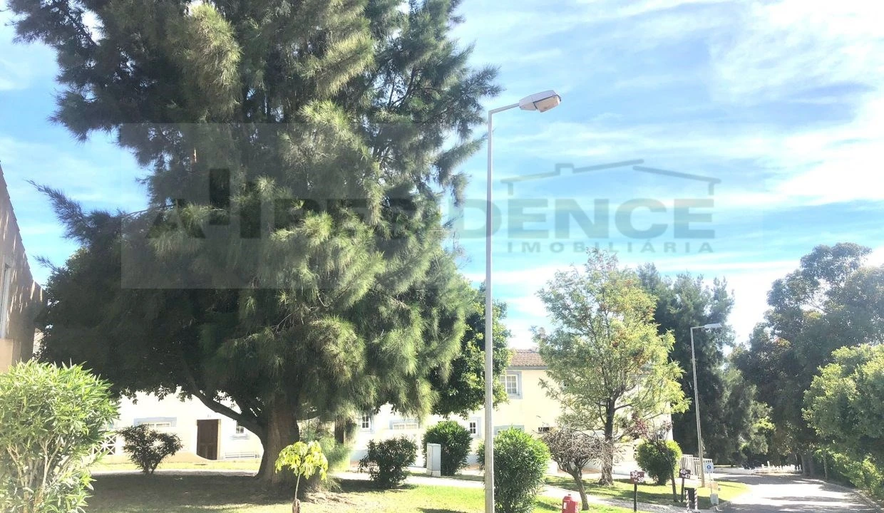 Apartamento T2 para Venda em Albufeira e Olhos de Água Foto 39