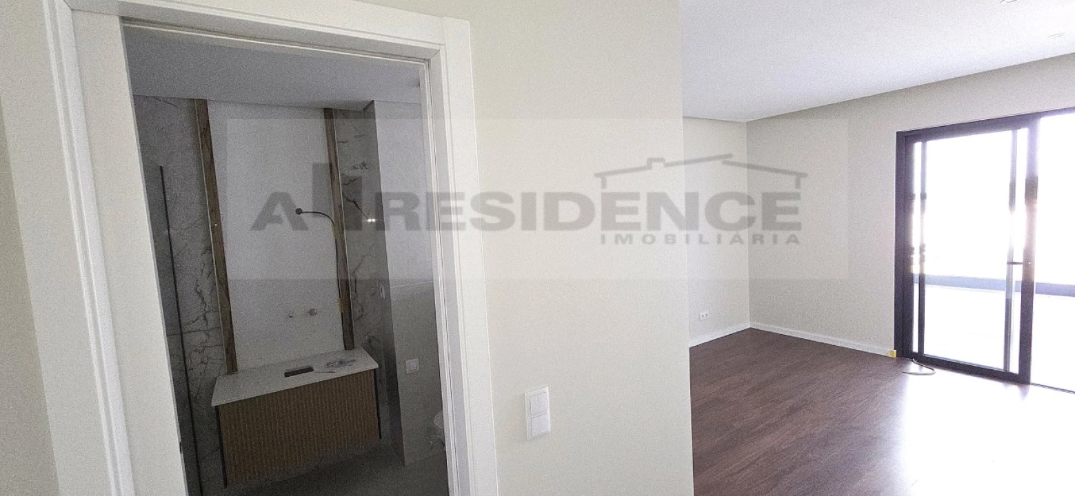 Apartamento T3 para Venda em Loule (São Sebastião) Foto 2