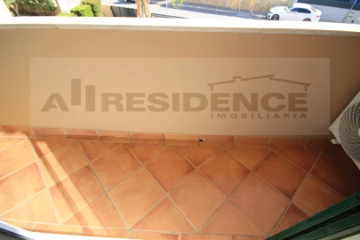 Moradia T4 para Venda em Albufeira e Olhos de Água
