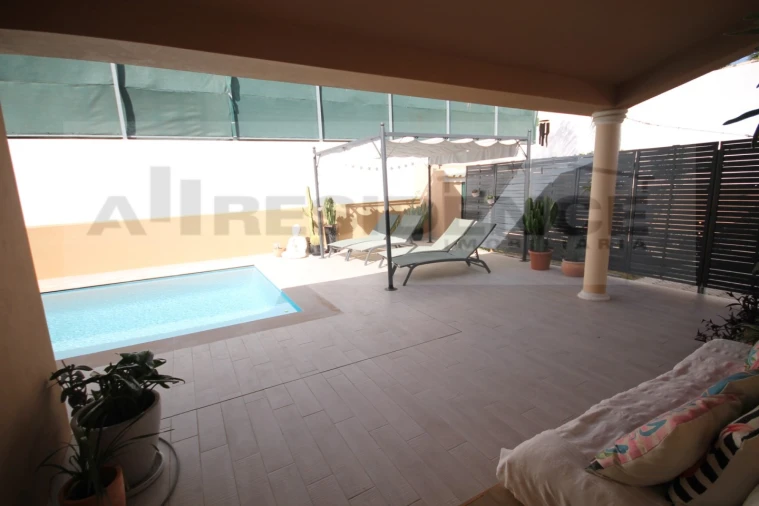 Moradia T4 para Venda em Albufeira e Olhos de Água Foto 36
