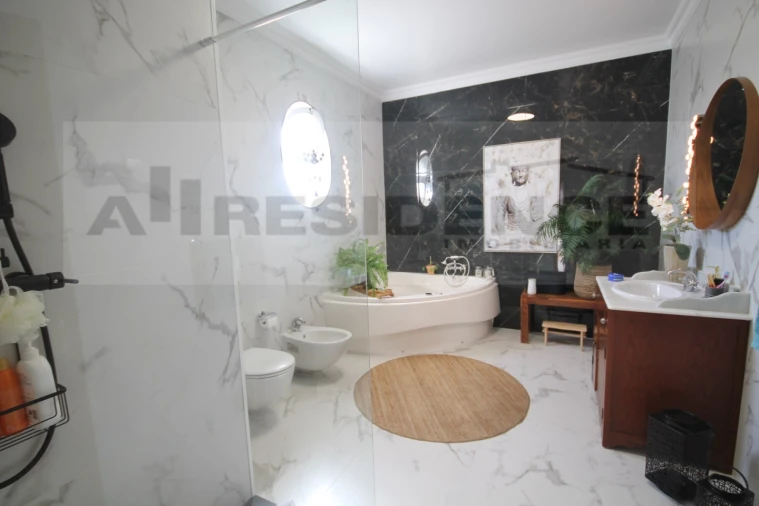 Moradia T4 para Venda em Albufeira e Olhos de Água Foto 57