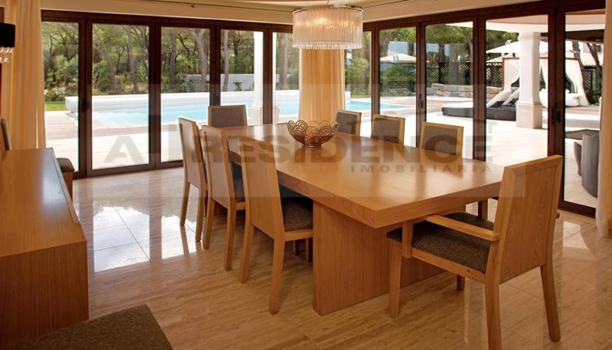 Moradia T5 para Venda em Albufeira e Olhos de Água Foto 5