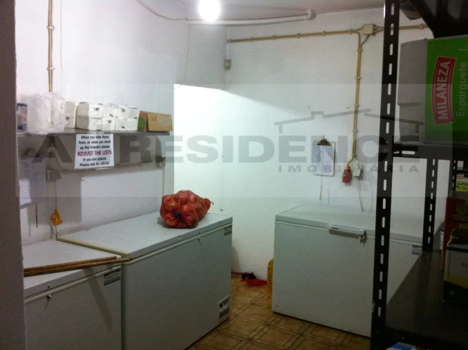 Negócio para Venda em Albufeira e Olhos de Água Foto 16