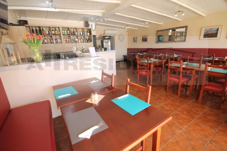 Negócio para Venda em Albufeira e Olhos de Água Foto 1