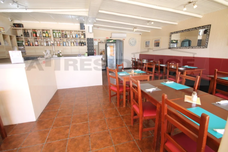 Negócio para Venda em Albufeira e Olhos de Água Foto 2