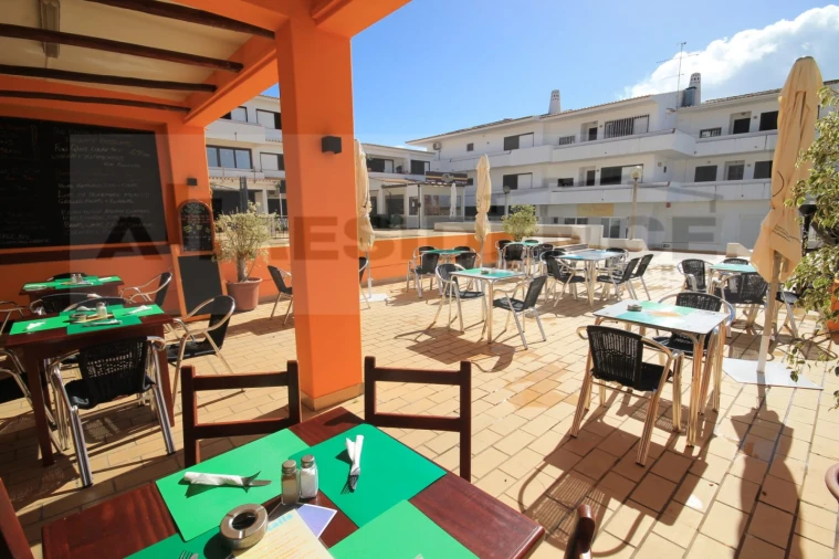 Negócio para Venda em Albufeira e Olhos de Água Foto 6