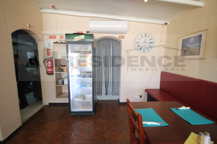 Negócio para Venda em Albufeira e Olhos de Água Foto 9