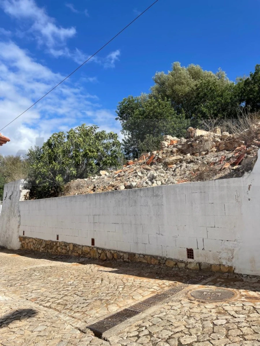 Terreno para Venda em Paderne Foto 6