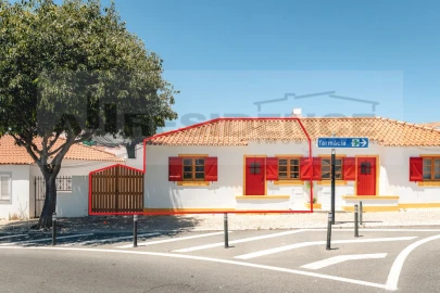 Moradia T2 para Venda em Albufeira e Olhos de Água