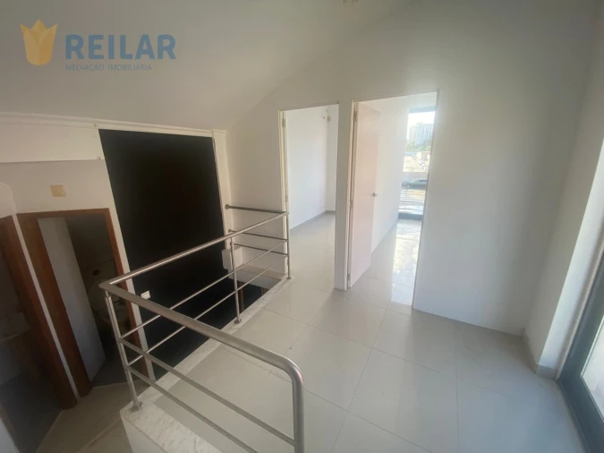 Loja para Venda em Póvoa de Santa Iria e Forte da Casa Foto 3