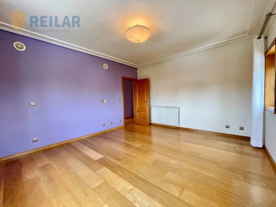 Moradia T4 para Venda em Póvoa de Santa Iria e Forte da Casa Foto 31