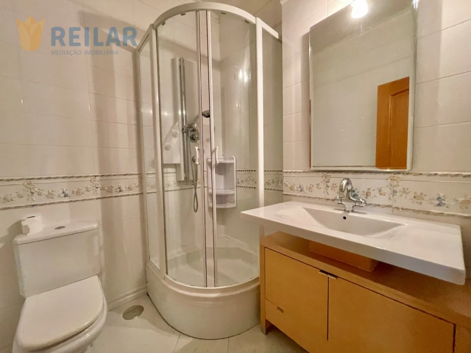 Moradia T4 para Venda em Póvoa de Santa Iria e Forte da Casa Foto 47