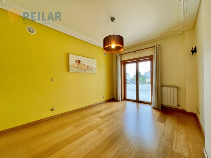 Moradia T4 para Venda em Póvoa de Santa Iria e Forte da Casa Foto 39