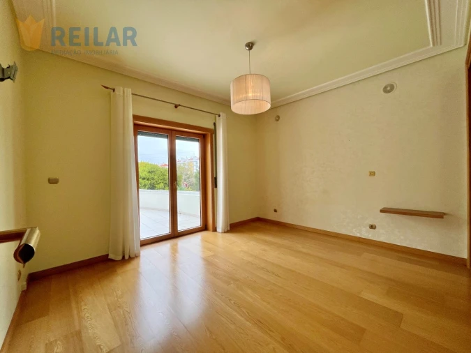 Moradia T4 para Venda em Póvoa de Santa Iria e Forte da Casa Foto 43