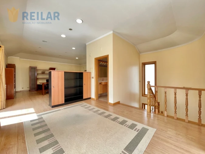 Moradia T4 para Venda em Póvoa de Santa Iria e Forte da Casa Foto 58