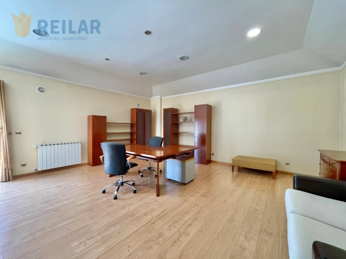 Moradia T4 para Venda em Póvoa de Santa Iria e Forte da Casa Foto 61