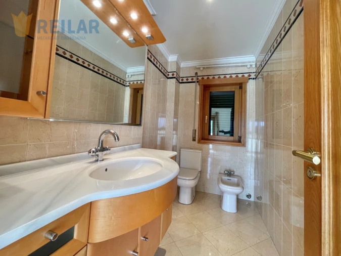 Moradia T4 para Venda em Póvoa de Santa Iria e Forte da Casa Foto 62