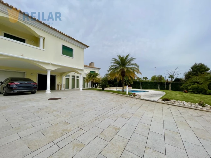 Moradia T4 para Venda em Póvoa de Santa Iria e Forte da Casa Foto 70