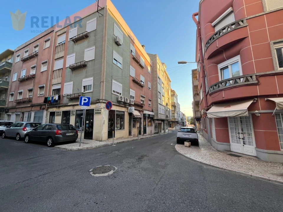 Loja para Arrendamento em Moscavide e Portela Foto 3