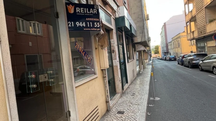 Loja para Arrendamento em Moscavide e Portela