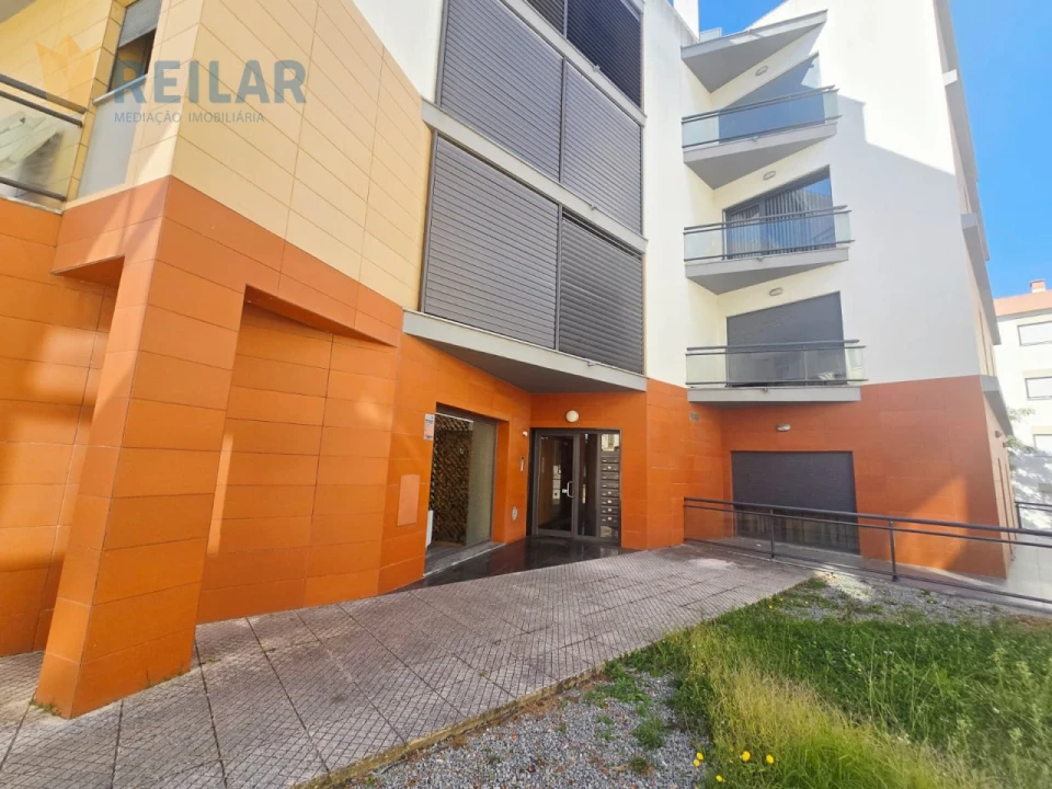 Apartamento T3 para Venda em Santa Iria de Azoia, São João da Talha e Bobadela Foto 49