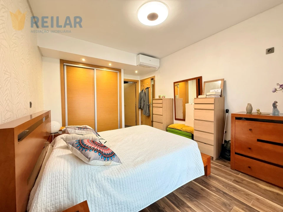 Apartamento T3 para Venda em Santa Iria de Azoia, São João da Talha e Bobadela Foto 23