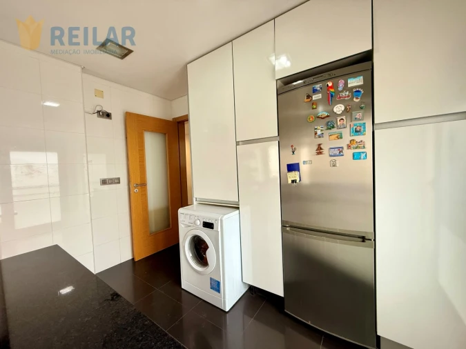 Apartamento T3 para Venda em Santa Iria de Azoia, São João da Talha e Bobadela Foto 17