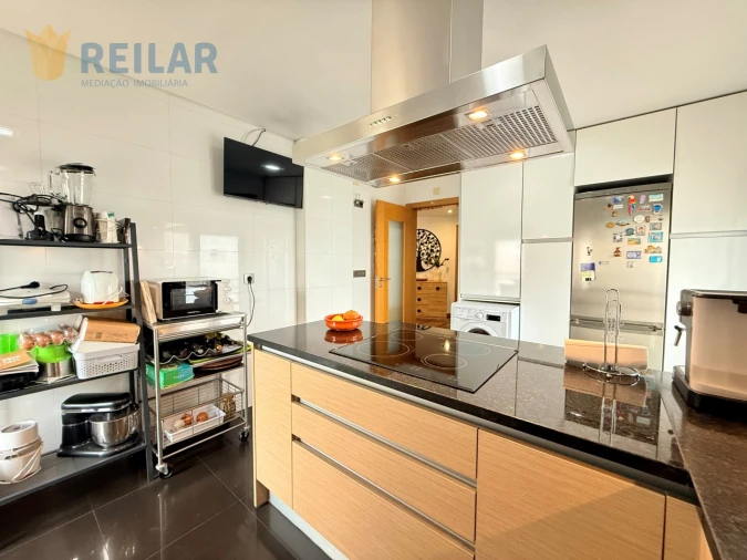 Apartamento T3 para Venda em Santa Iria de Azoia, São João da Talha e Bobadela Foto 18