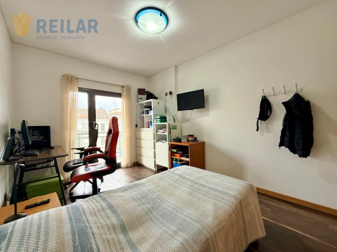 Apartamento T3 para Venda em Santa Iria de Azoia, São João da Talha e Bobadela Foto 31