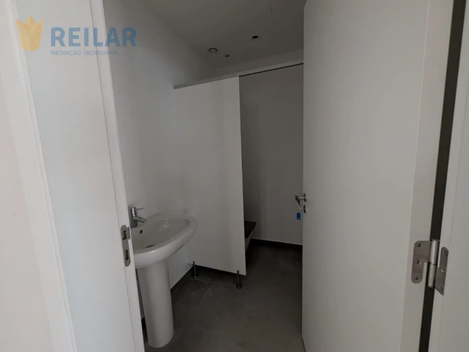 Loja para Arrendamento em Moscavide e Portela Foto 7