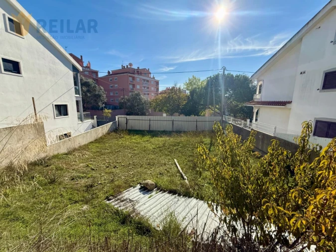 Terreno para Venda em Póvoa de Santa Iria e Forte da Casa Foto 3