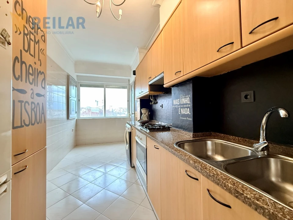 Apartamento T2 para Venda em São Vicente Foto 6