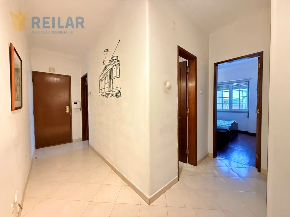 Apartamento T2 para Venda em São Vicente Foto 1