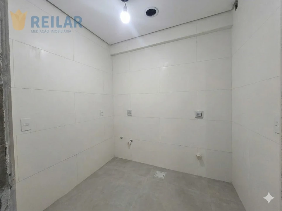 Apartamento T2 para Venda em Carregado e Cadafais Foto 10