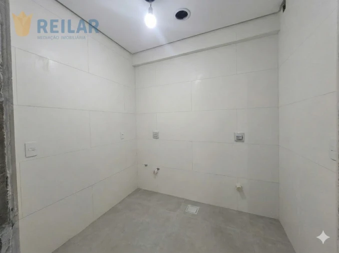 Apartamento T2 para Venda em Carregado e Cadafais Foto 10