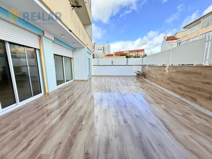 Apartamento T3 para Venda em Santa Iria de Azoia, São João da Talha e Bobadela Foto 29