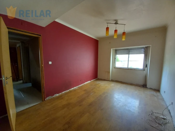 Apartamento T2 para Venda em Póvoa de Santo Adrião e Olival Basto Foto 7