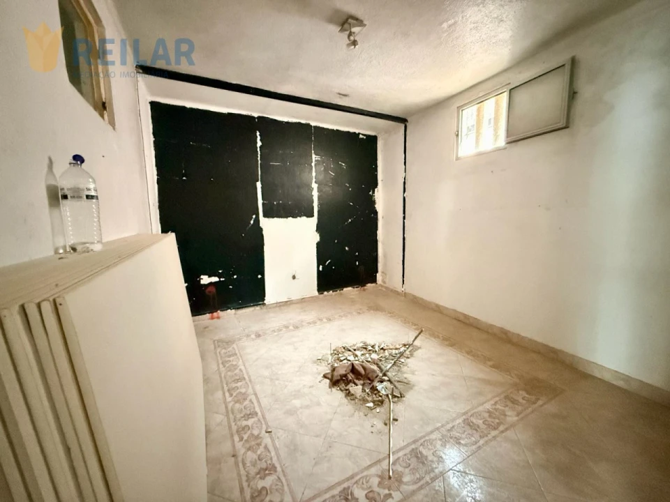 Moradia T2 para Venda em Vialonga Foto 6