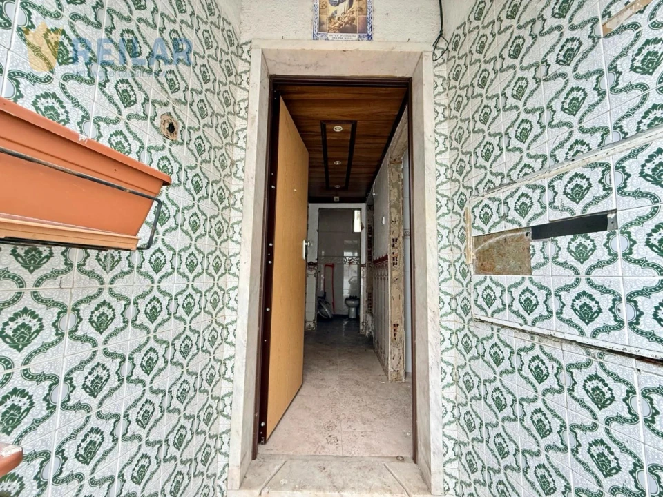 Moradia T2 para Venda em Vialonga Foto 39