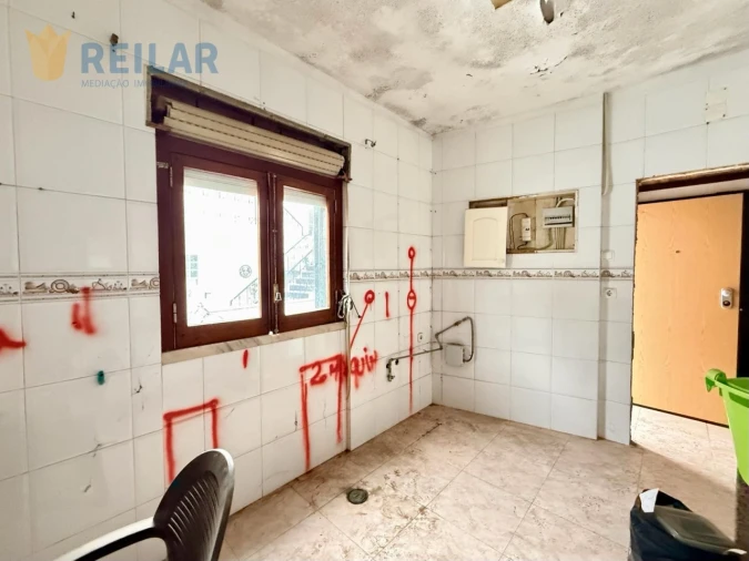 Moradia T2 para Venda em Vialonga Foto 12