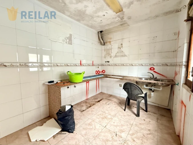 Moradia T2 para Venda em Vialonga Foto 14