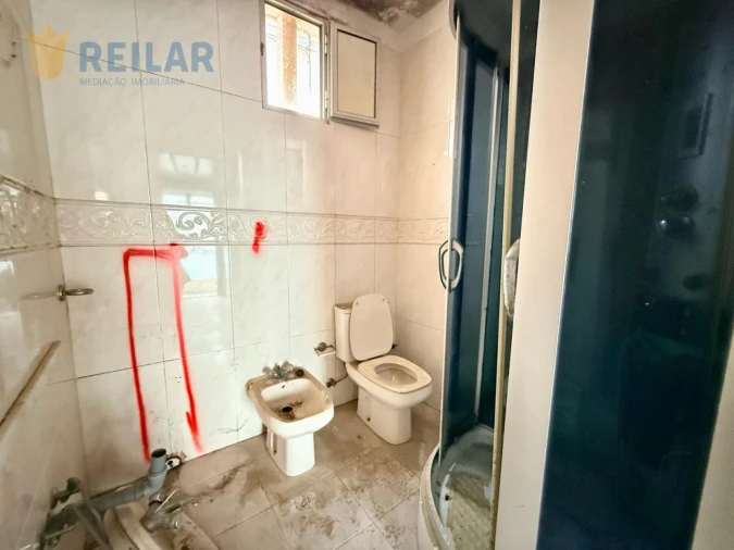 Moradia T2 para Venda em Vialonga Foto 29