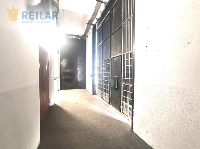 Armazém para Arrendamento em Camarate, Unhos e Apelação Foto 14