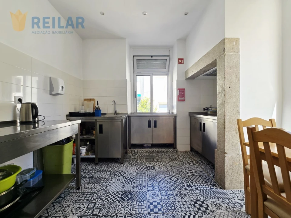 Prédio para Venda em Santa Maria e São Miguel, São Martinho, São Pedro Penaferrim Foto 15