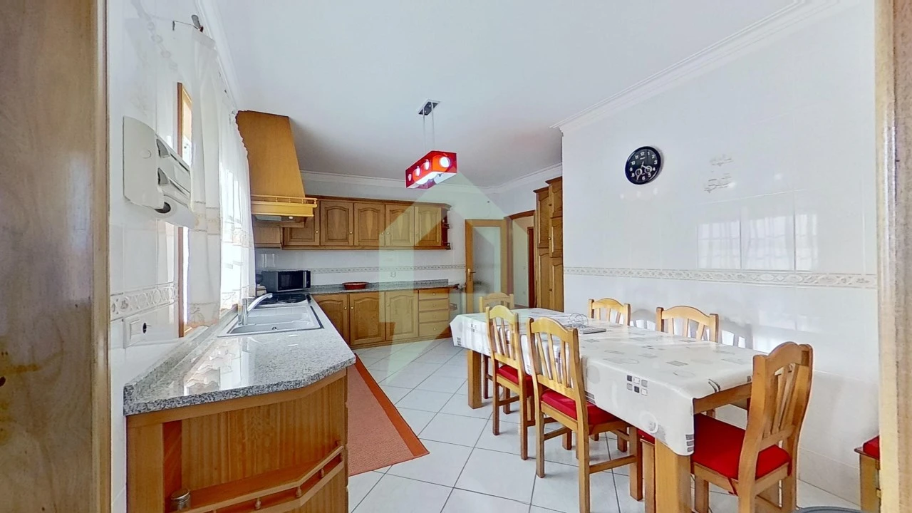 Moradia T4 para Venda em Quintiães e Aguiar Foto 5