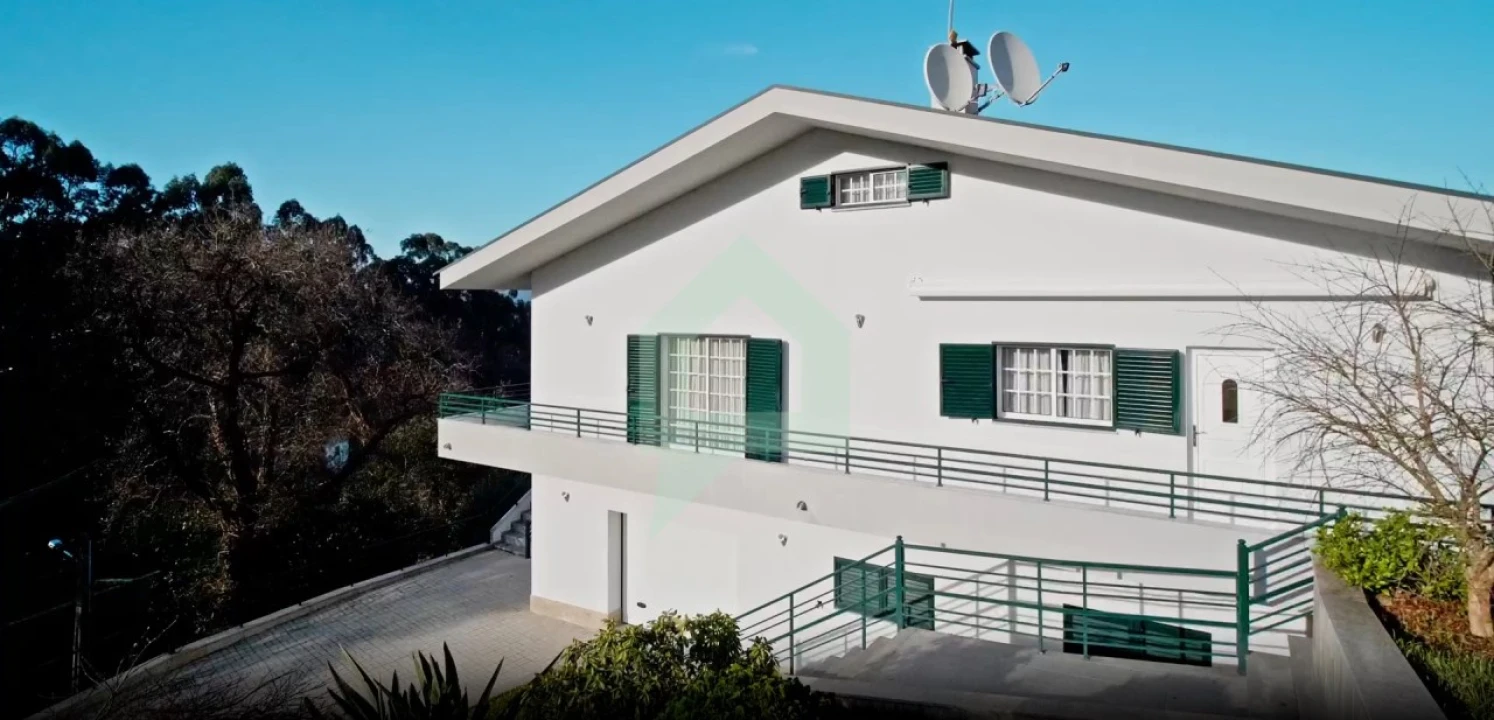 Moradia T4 para Venda em Quintiães e Aguiar Foto 1