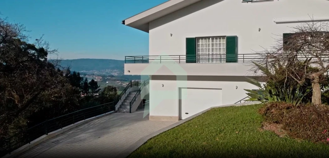 Moradia T4 para Venda em Quintiães e Aguiar Foto 31